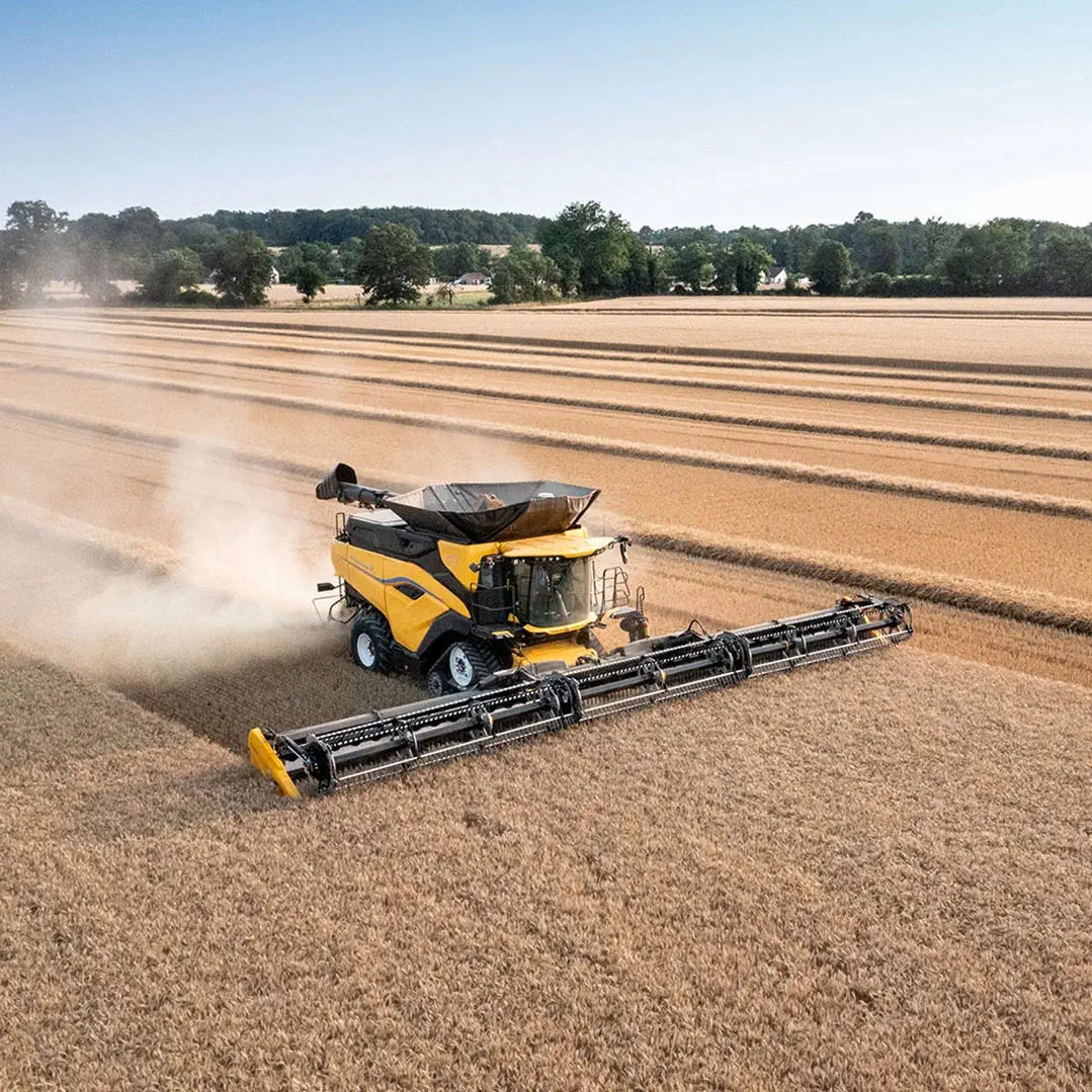 Conventional combine harvester CR series
