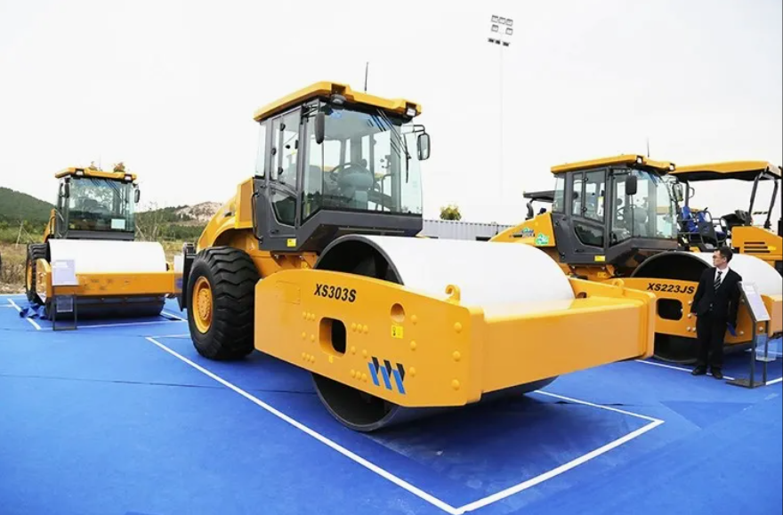 Road Machinery Xs303s 30tons 30 Ton Heavy Duty Compactor Roller 33 Ton Single Drum Vibratory Road Roller